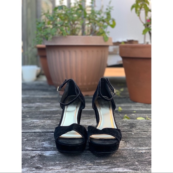 🌸2/30 Velvet wedge sandals with ankle straps - Picture 3 of 6